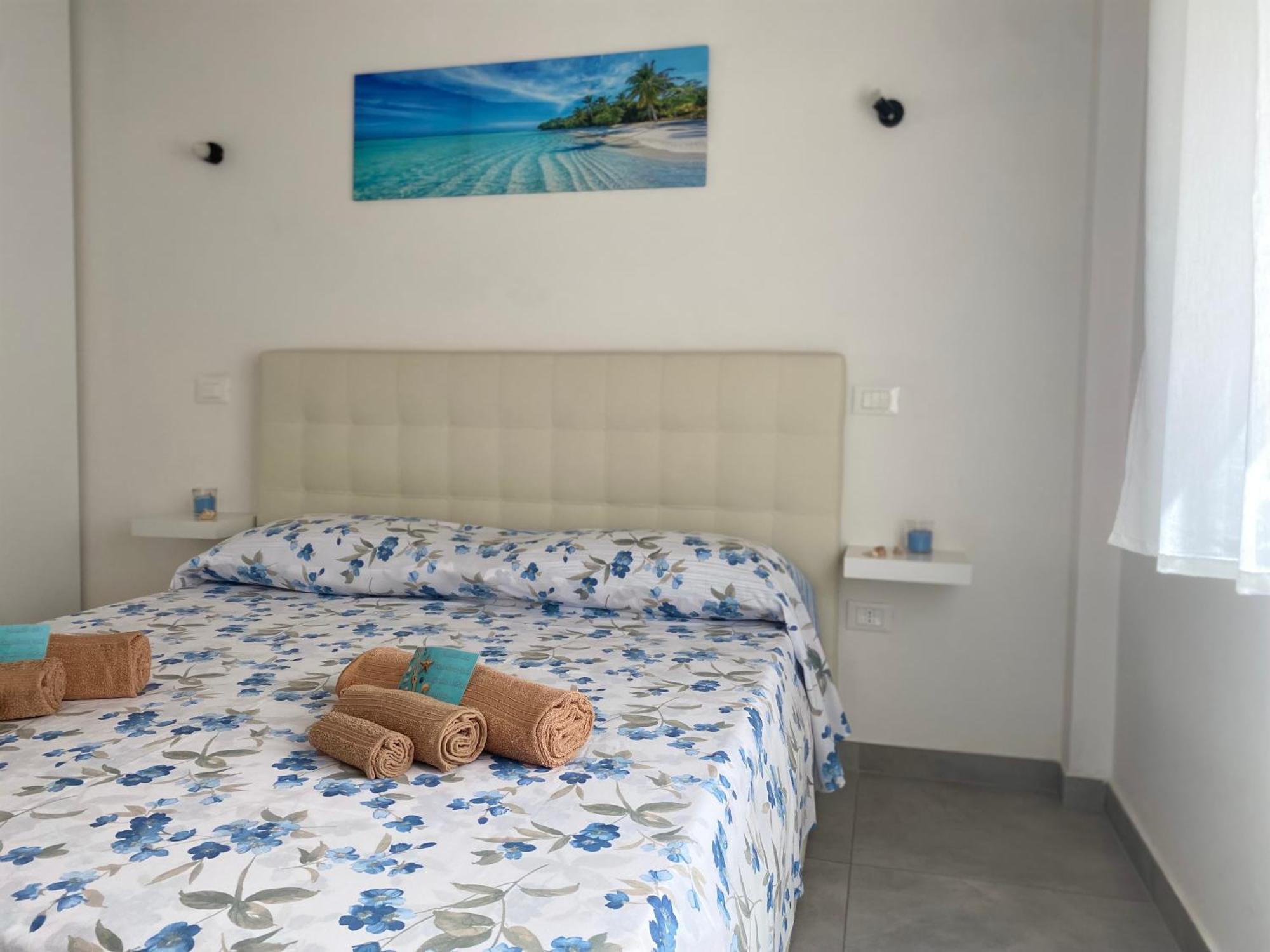 Dimora Maria Elena Apartment Пескара Екстериор снимка